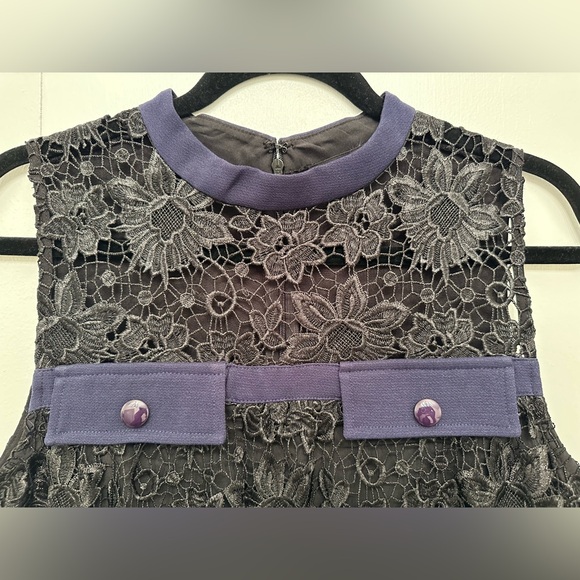 Modern Lace Dress with Back Zipper - Picture 11 of 11